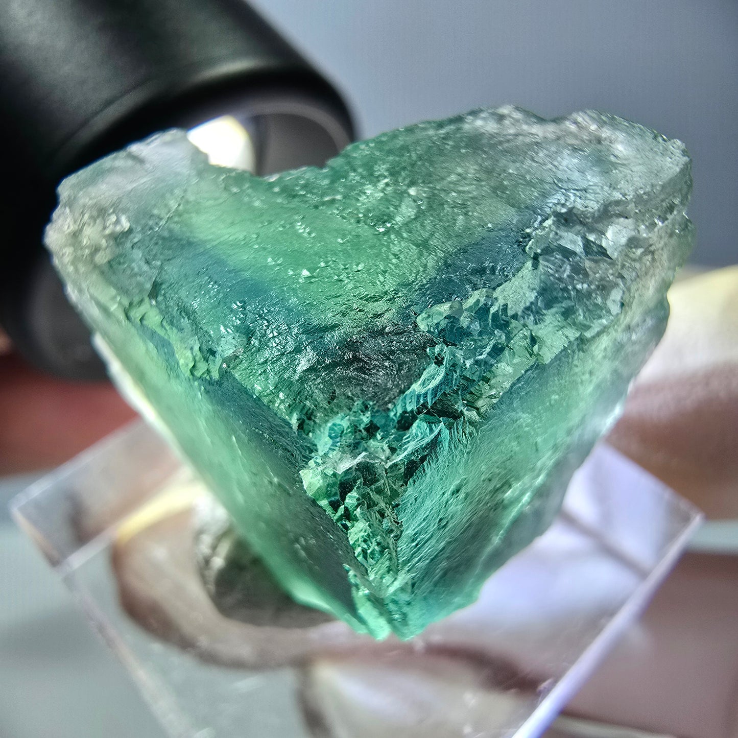 Cube de fluorite fantôme transparente parquetée, vert Okorusu, Namibie 21 x 21 x 19 mm