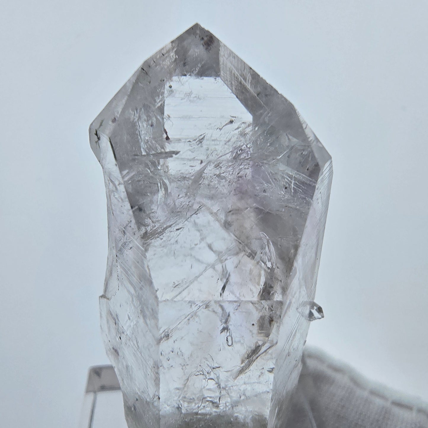 Harlekin Phantom Amethyst mit Epidot Streep Mine, Goboboseb, Namibia 46*22*20mm