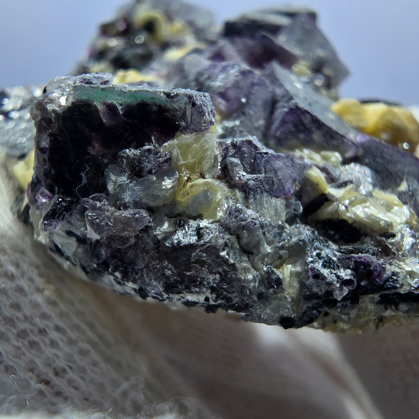 Colorful Phantom Fluorite Cubes Schorl Tourmaline Muscovite Erongo, Namibia 60*45*31mm