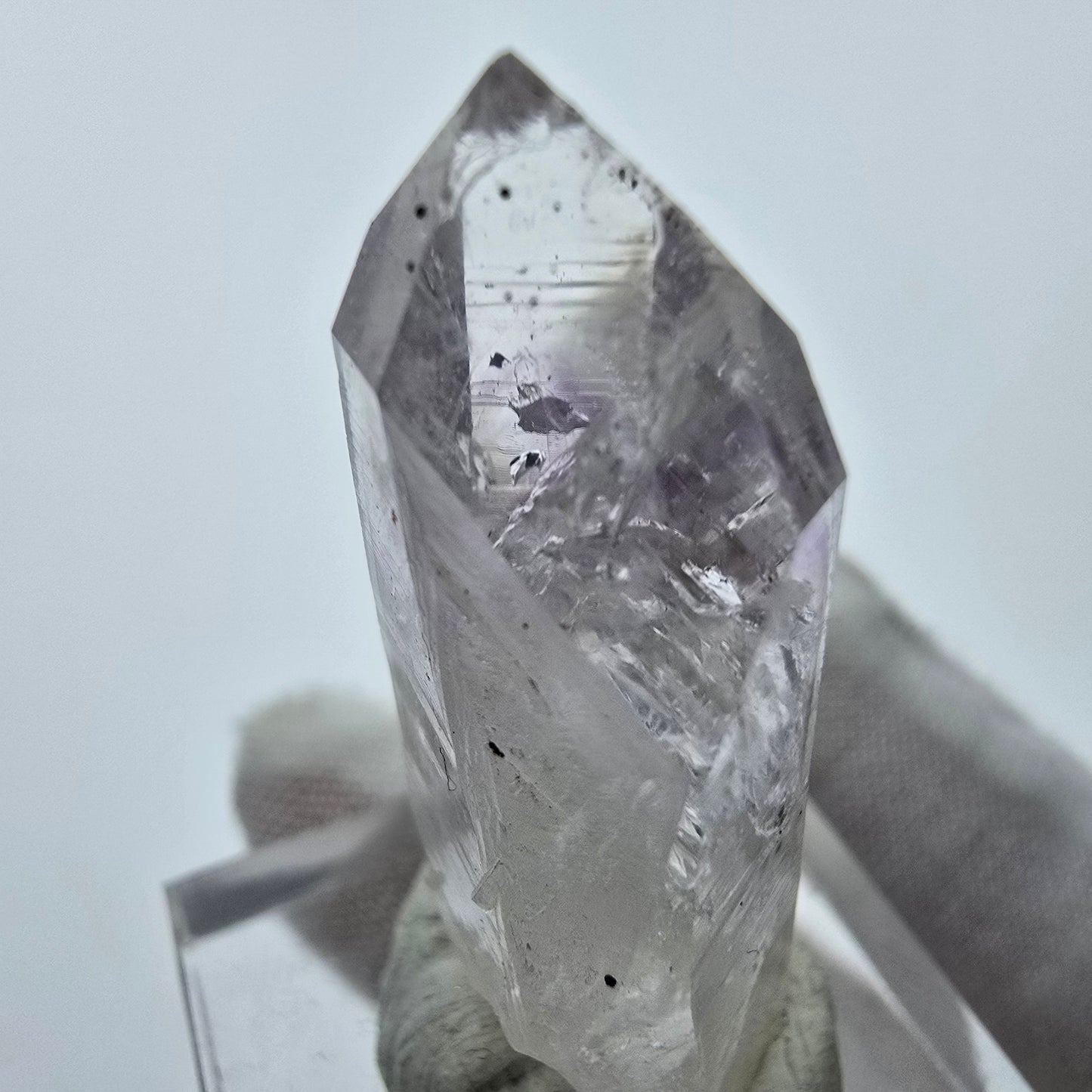 Enhydro Phantom Amethyst 1x Blase Streep Mine Goboboseb Namibia 35*15*10mm