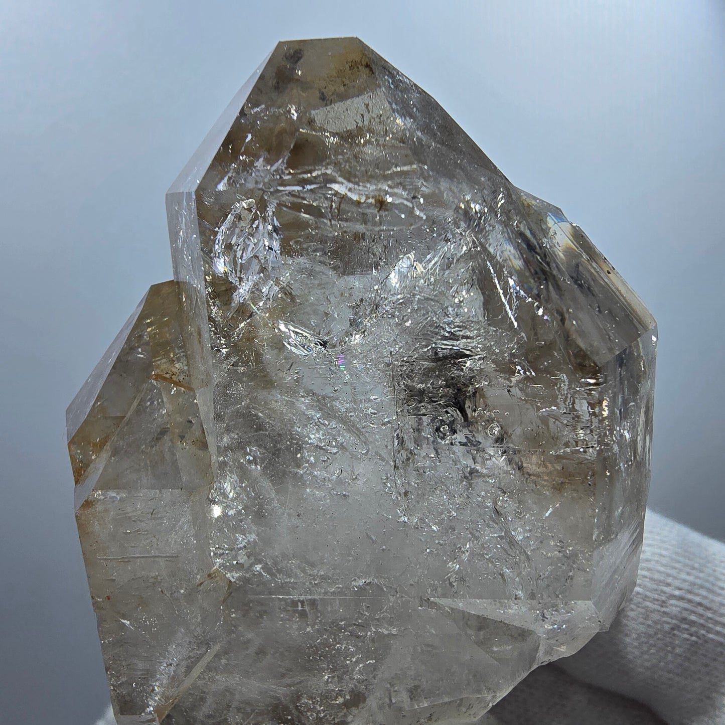 Sceptre DT Enhydro Squelette Quartz Fumé 1x Gobobos de Poche Bulle Valentine. Namibie 88 x 51 x 27 mm