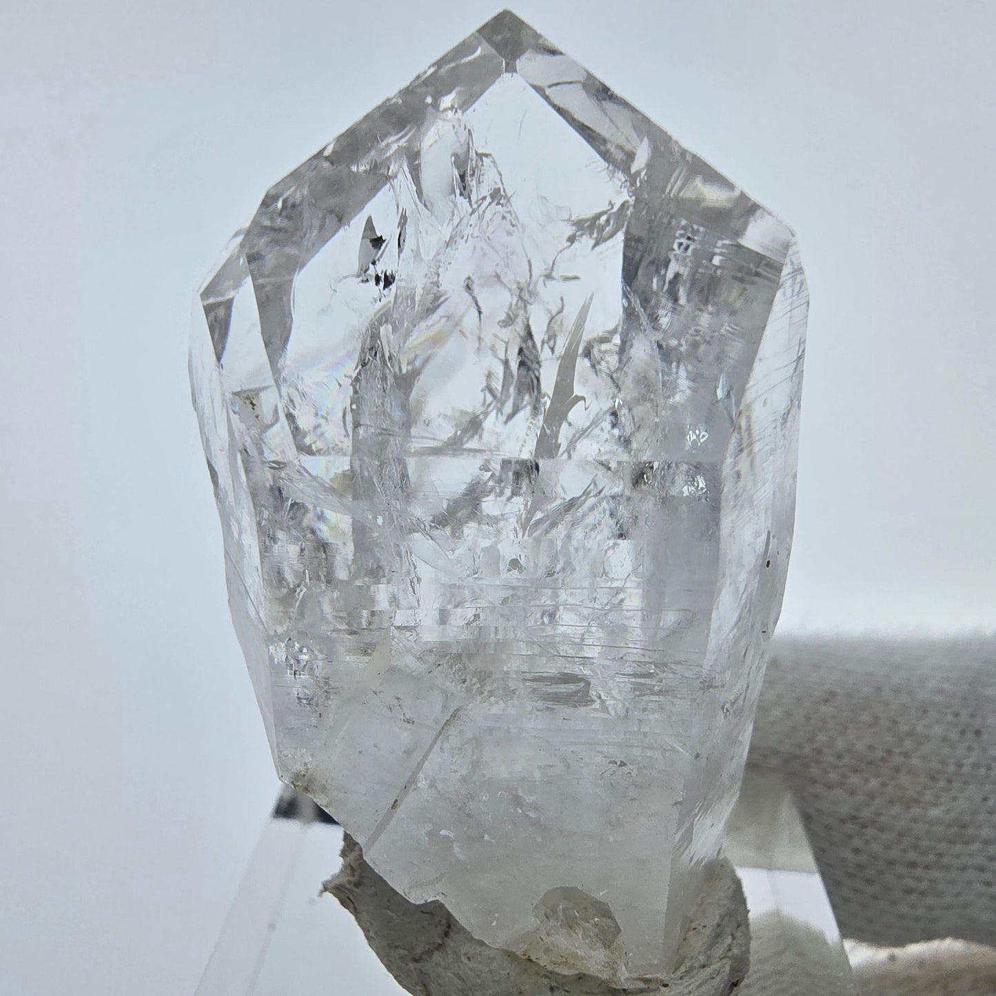 Klarer Phantom Hämatit Quarz Kristall Streep Mine, Goboboseb, Namibia 40*25*19mm