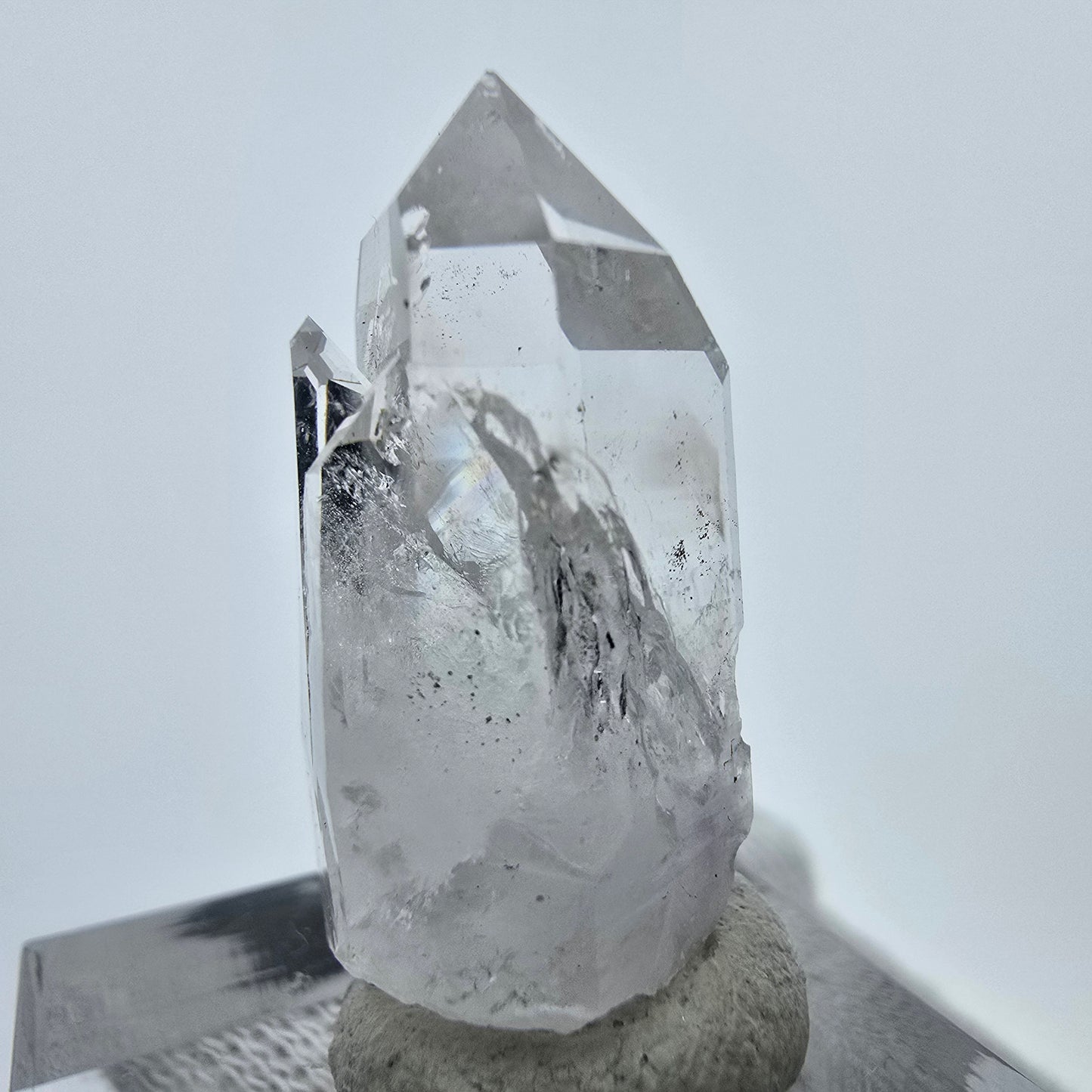 Klare Phantom Amethyst Quarz Spitze Streep Mine, Goboboseb, Namibia 29*15*12mm