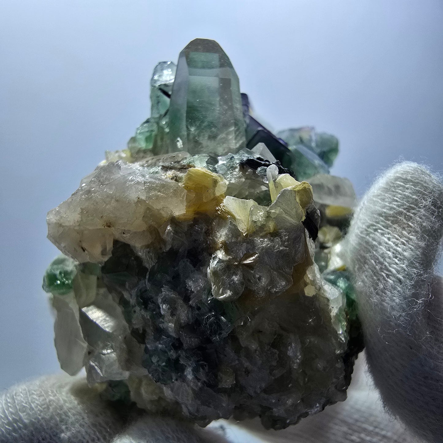 Phantom Fluorit Würfel, Rauchquarz, Schörl Turmalin, Hyalit Erongo, Namibia 62*42*35mm