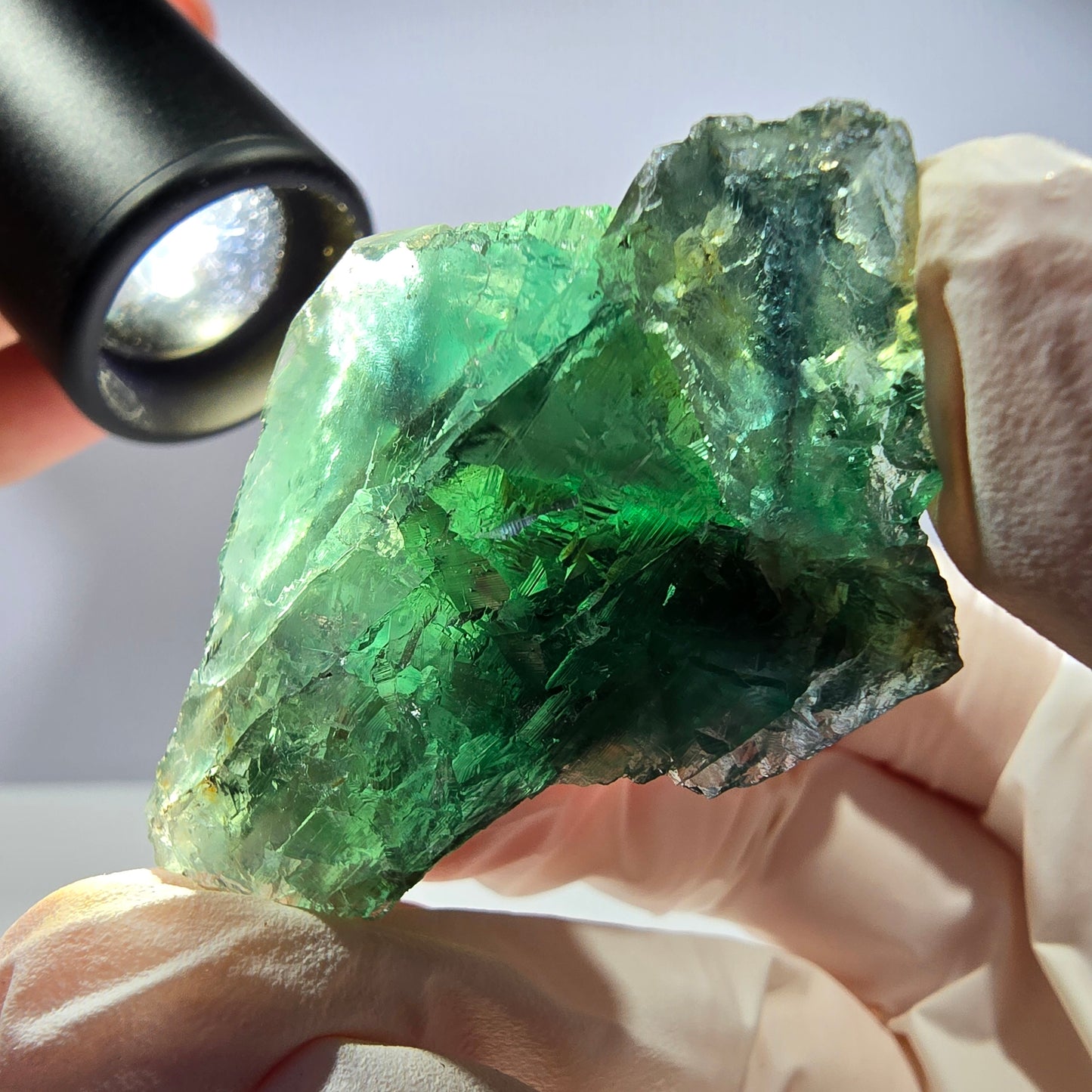 Spécimen de cube de fluorite fantôme transparente, vert parqueté, Okorusu, Namibie, 48 x 38 x 23 mm