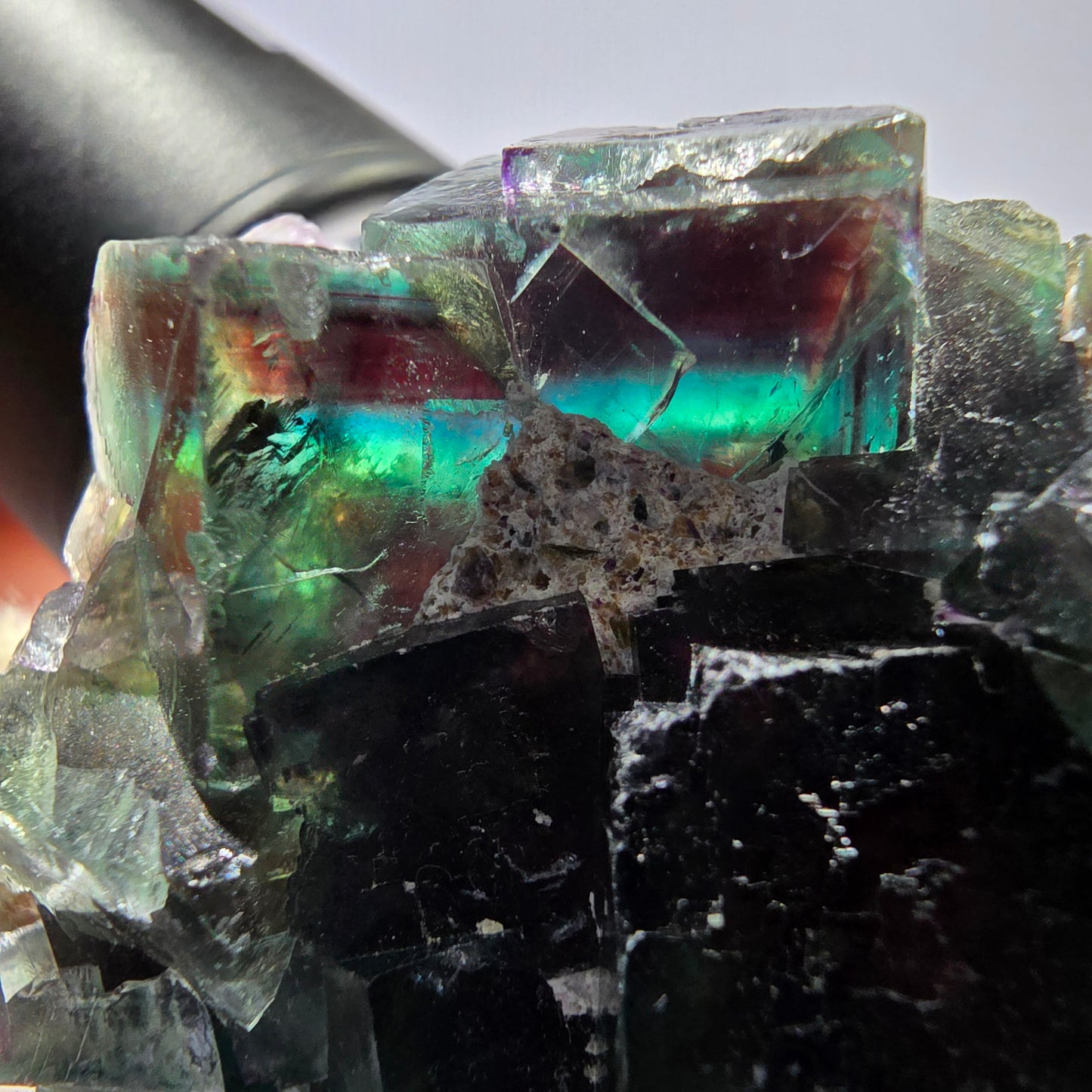 Cube de fluorite fantôme étagé vert violet Okorusu Namibie 47 x 44 x 16 mm