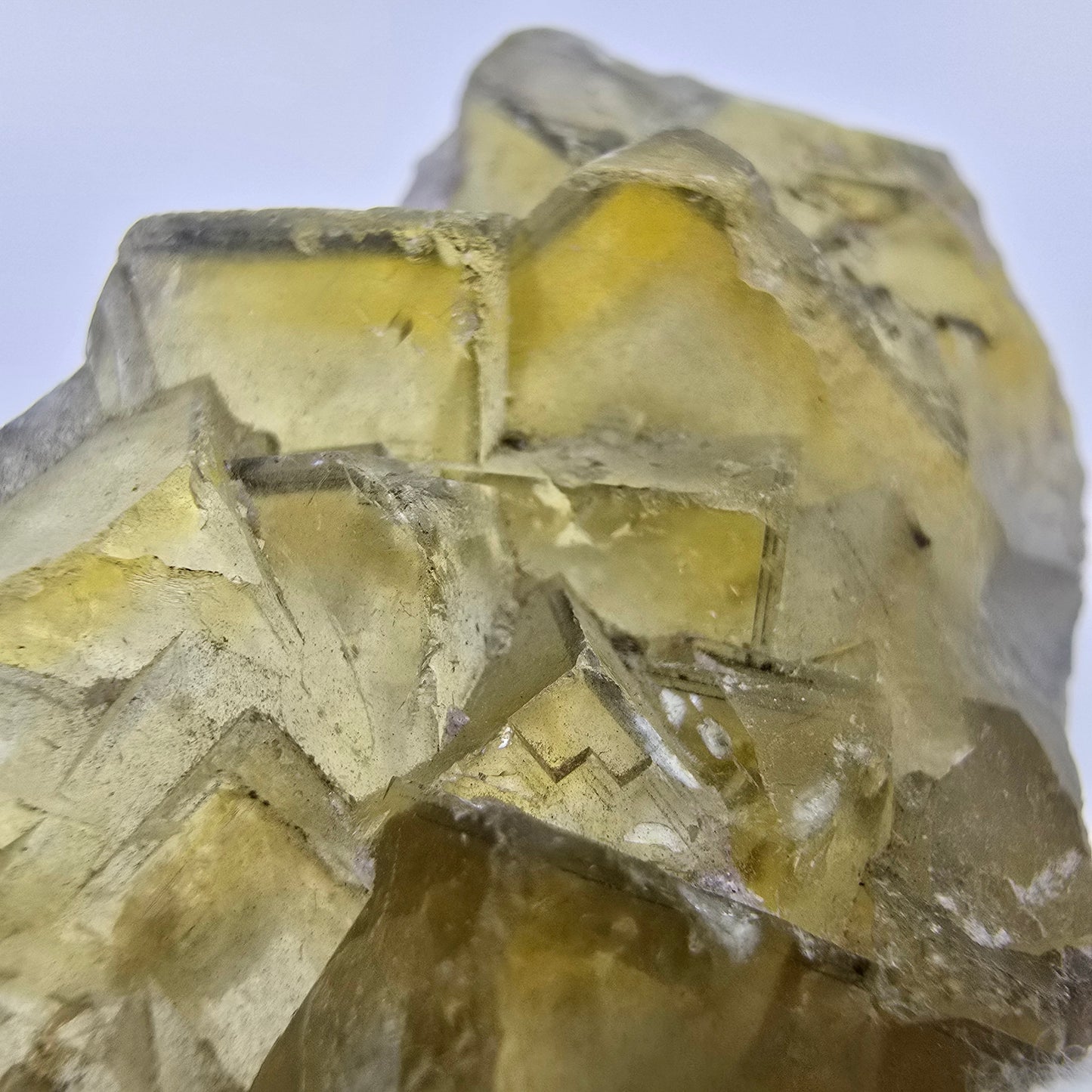 Klare Phantom Fluorit Würfel Stufe gelb Okorusu, Namibia 73*37*13mm Sammlung
