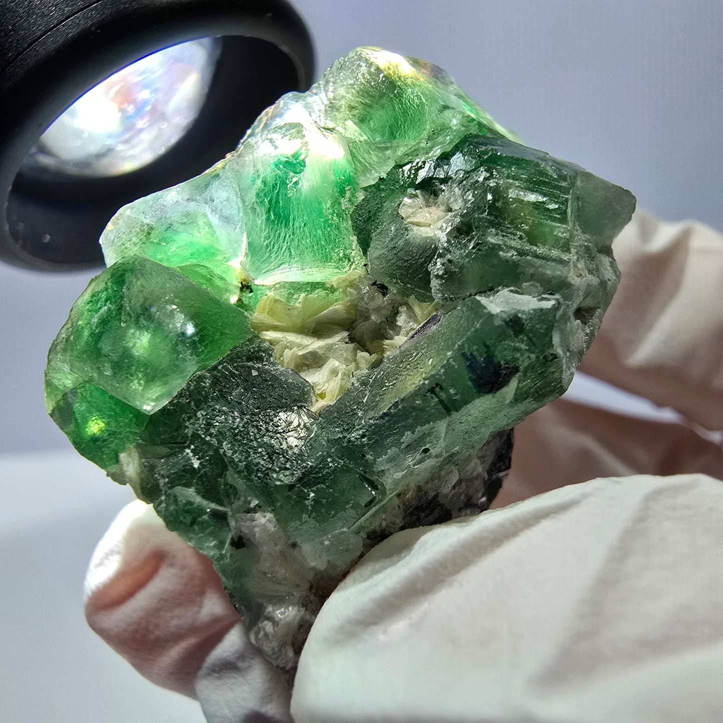 Cube de fluorite fantôme, spécimen de tourmaline scholle muscovite hyalite, Erongo, Namibie, 42 x 36 x 28 mm