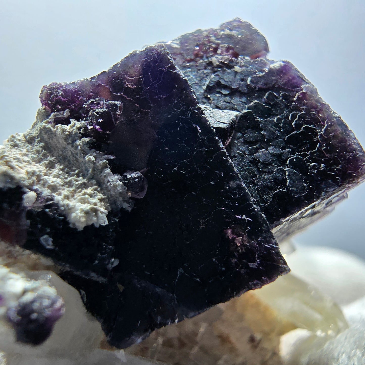 Phantom Fluorit Würfel rot lila, Rauchquarz, Hyalit, Orthoklas Erongo, Namibia 53*47*37mm