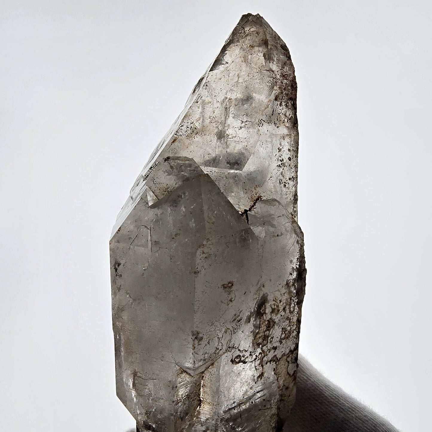 XL Enhydro Skeleton Quartz fumé DT, calcite UV, 2x Bubble Valentine Pocket Namibie 165*56*45mm