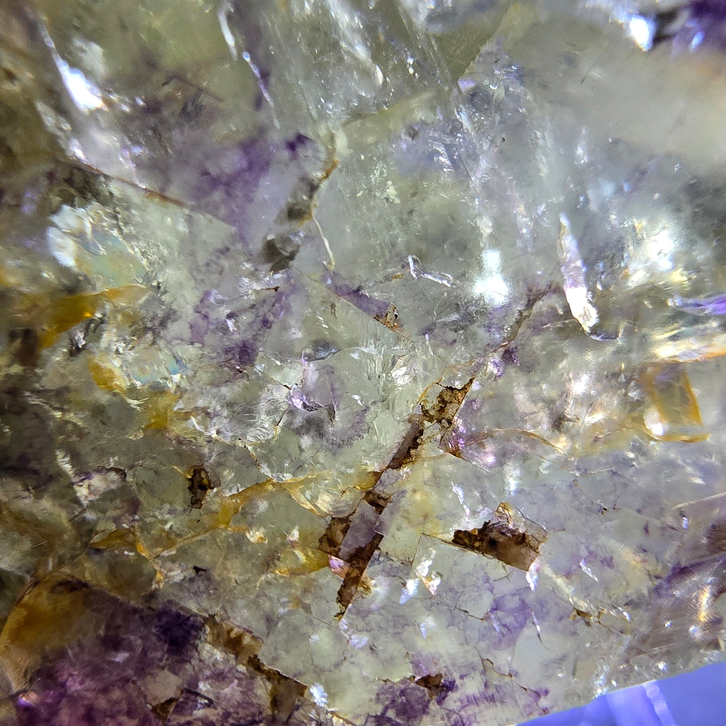Klarer Phantom Honey Pocket Fluorit Würfel gelb lila 30*28*19mm Okorusu, Namibia
