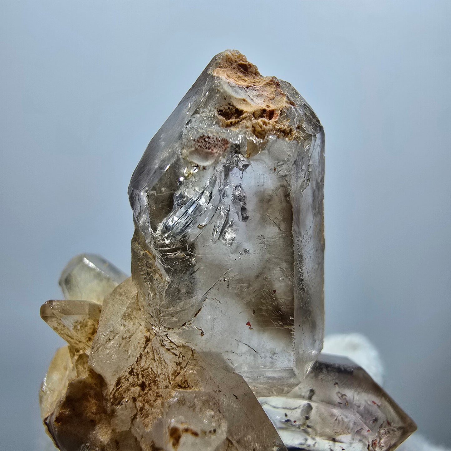 Amas de quartz fumé Harlequin Enhydro, 1x Bubble Goboboseb, Namibie 37 x 34 x 18 mm