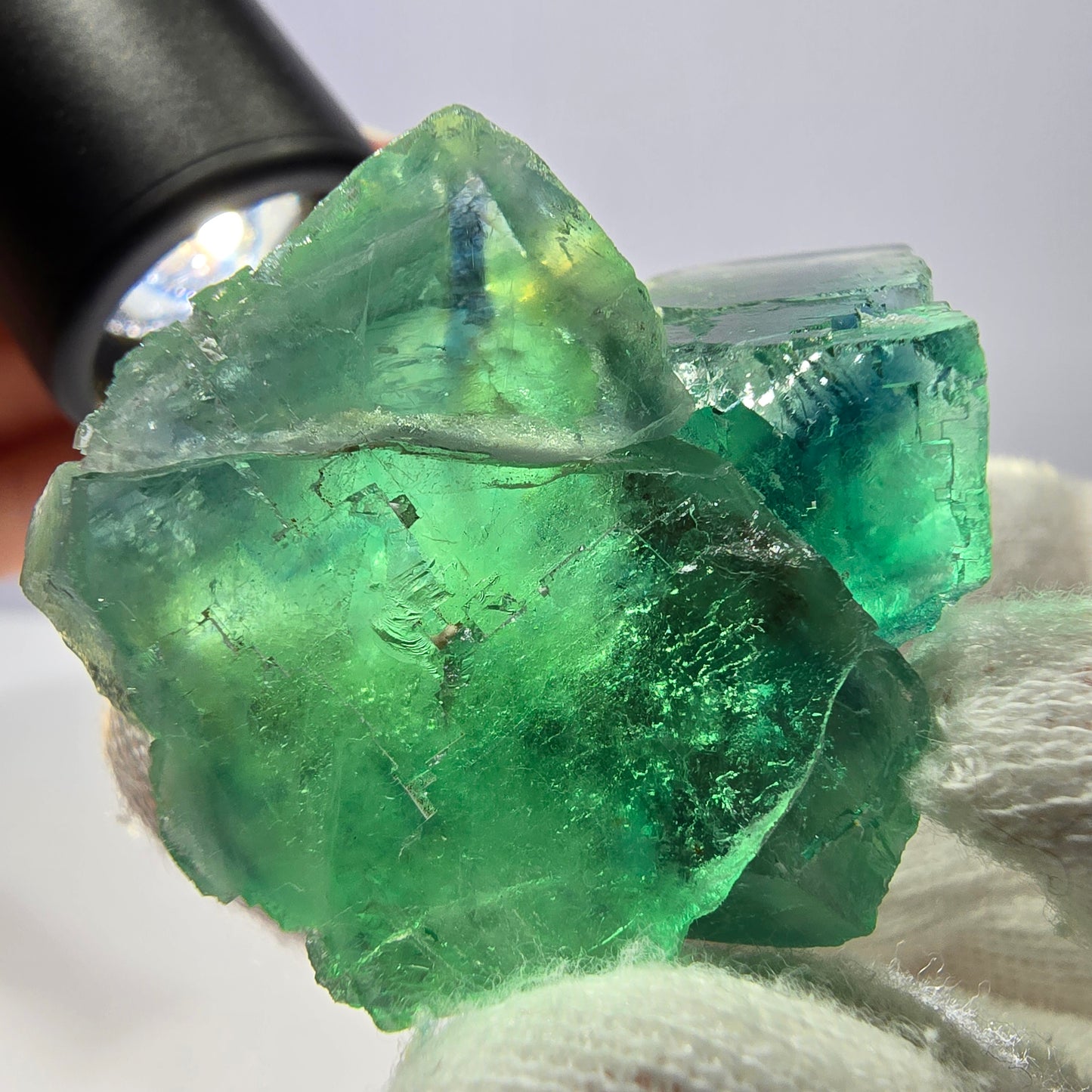 Rare spécimen de cube de fluorite fantôme, parqueté vert Okorusu, Namibie, 48 x 32 x 27 mm