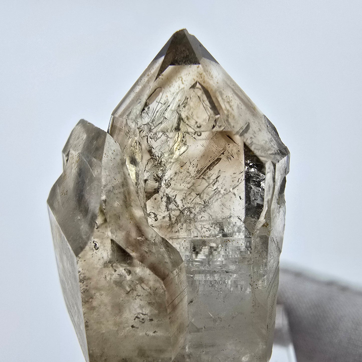 Enhydro Phantom Rauchquarz Doppelender 2x Blase Goboboseb, Namibia 42*24*16mm