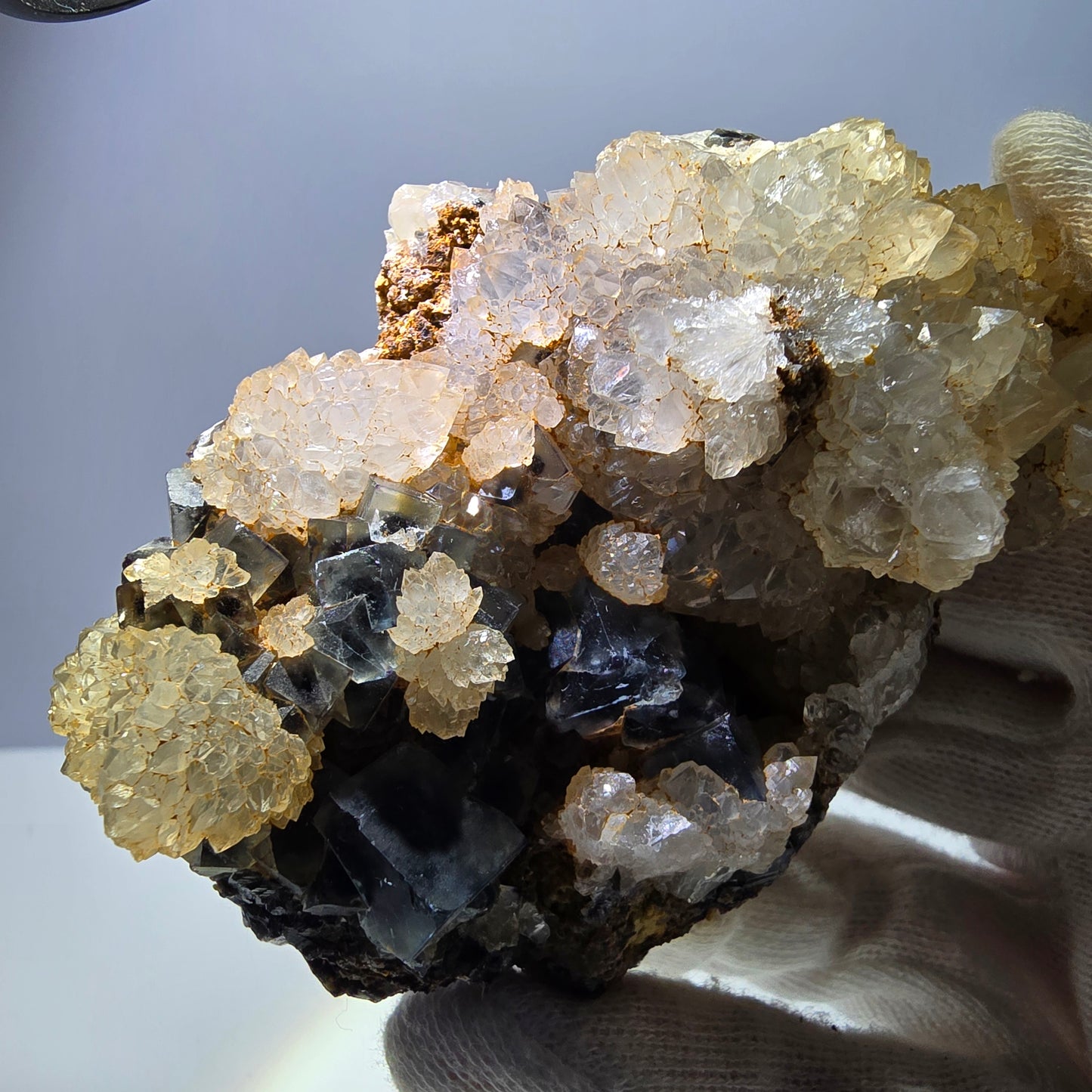 Grand cube de fluorite fantôme, spécimen de quartz bleu vert violet Okorusu, Namibie 95 x 68 x 58 mm