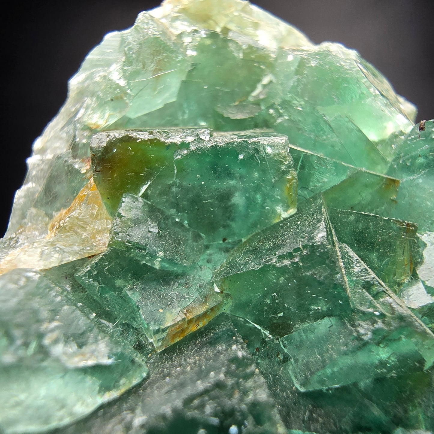 Cube de fluorite fantôme transparent, vert Okorusu, Collection namibie 68x51x17mm