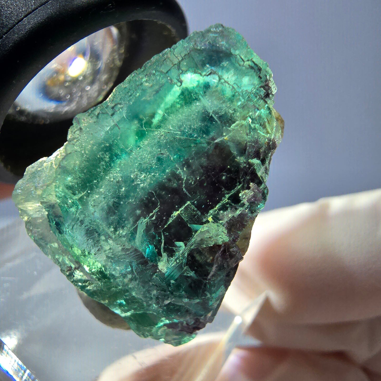 Cristal de fluorite fantôme transparent, cube vert-violet, Okorusu, Namibie, 24 x 24 x 20 mm