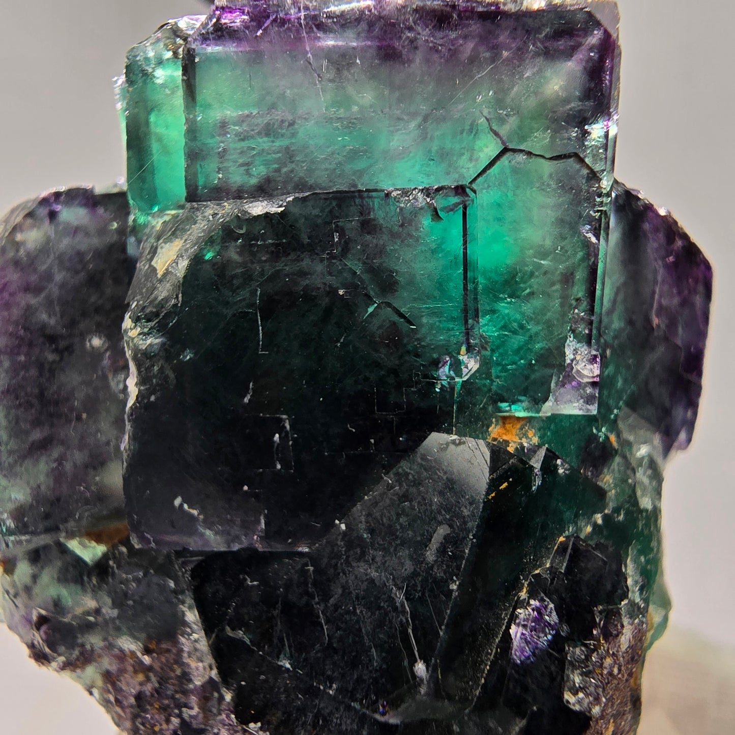 Seltene Phantom Fluorit Würfel Stufe Tie-Dye Pocket, Okorusu, Namibia 58*38*39mm