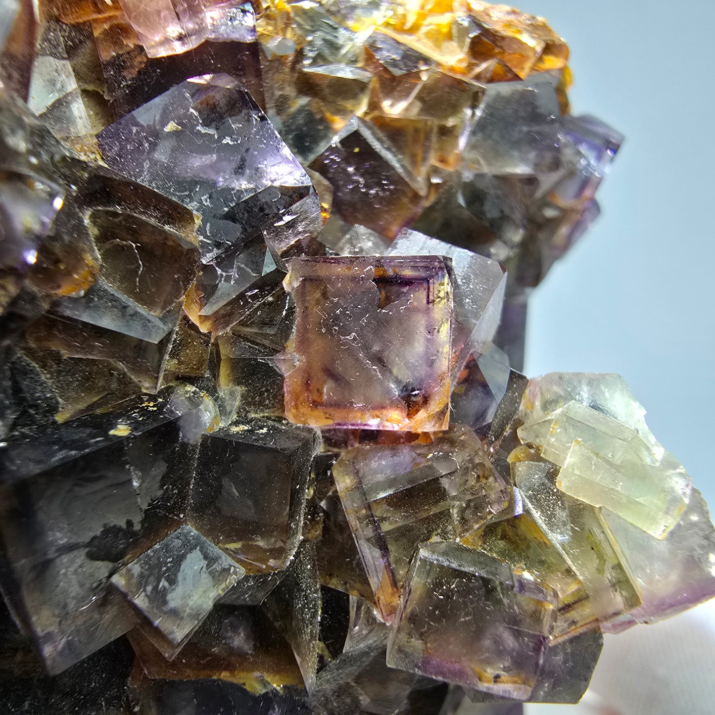 Bunte Phantom Fluorit Würfel Stufe grün lila gelb Okorusu, Namibia 104*77*37mm
