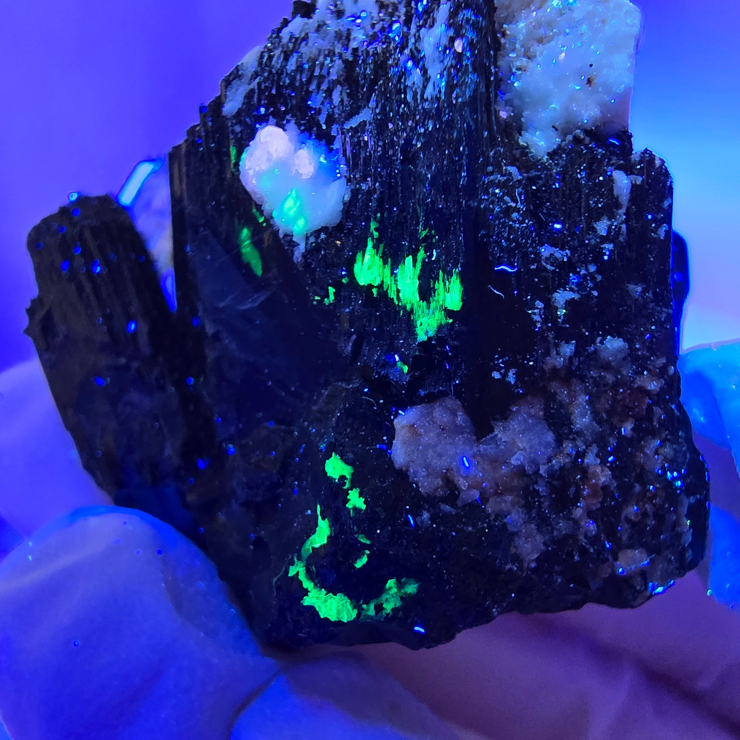 Spécimen rare de tourmaline Schorl, d'aigue-marine, d'hyalite et d'orthose, Erongo, Namibie, 38 x 39 x 21 mm
