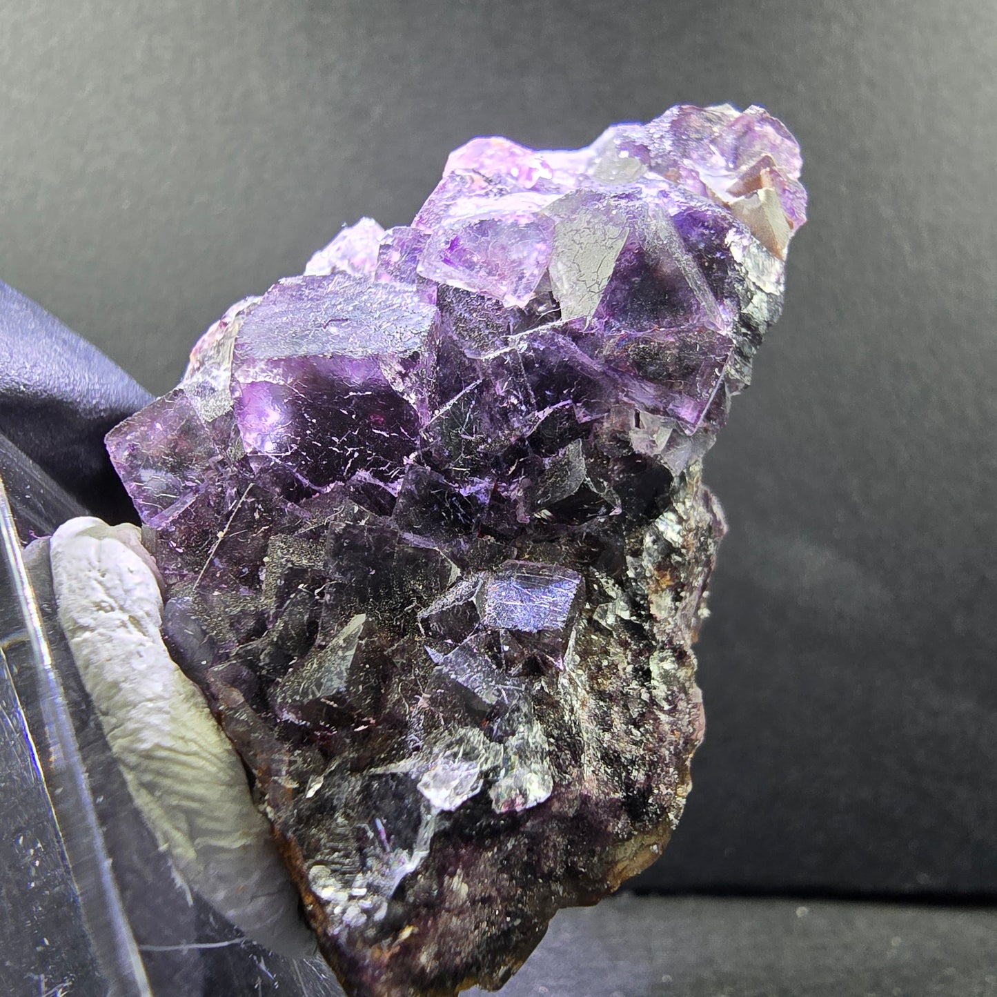 Seltene Phantom Fluorit XX Stufe lila grün mit Eisen 40*36*23mm Okorusu, Namibia