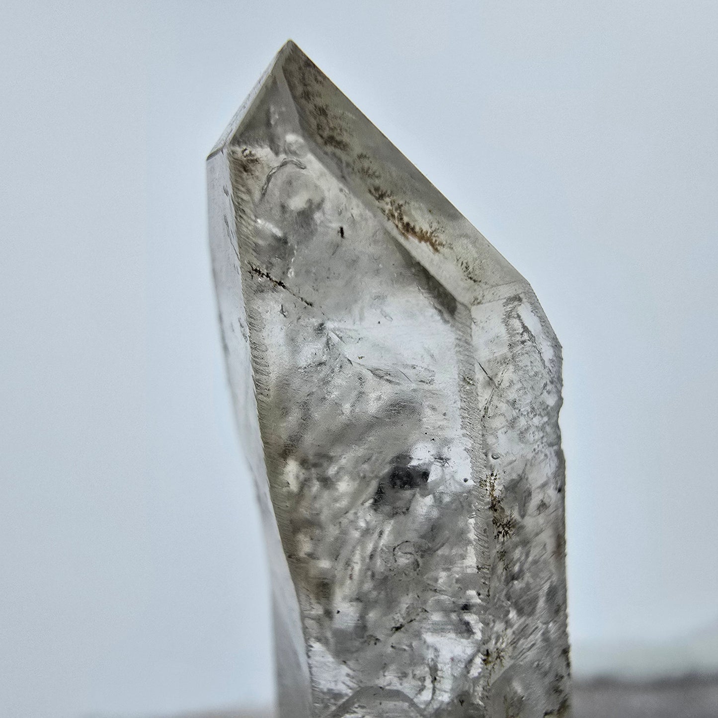 Enhydro Phantom Smoky Quartz Sceptre Tip 2x Bubble Goboboseb, Namibie 44*14*12mm