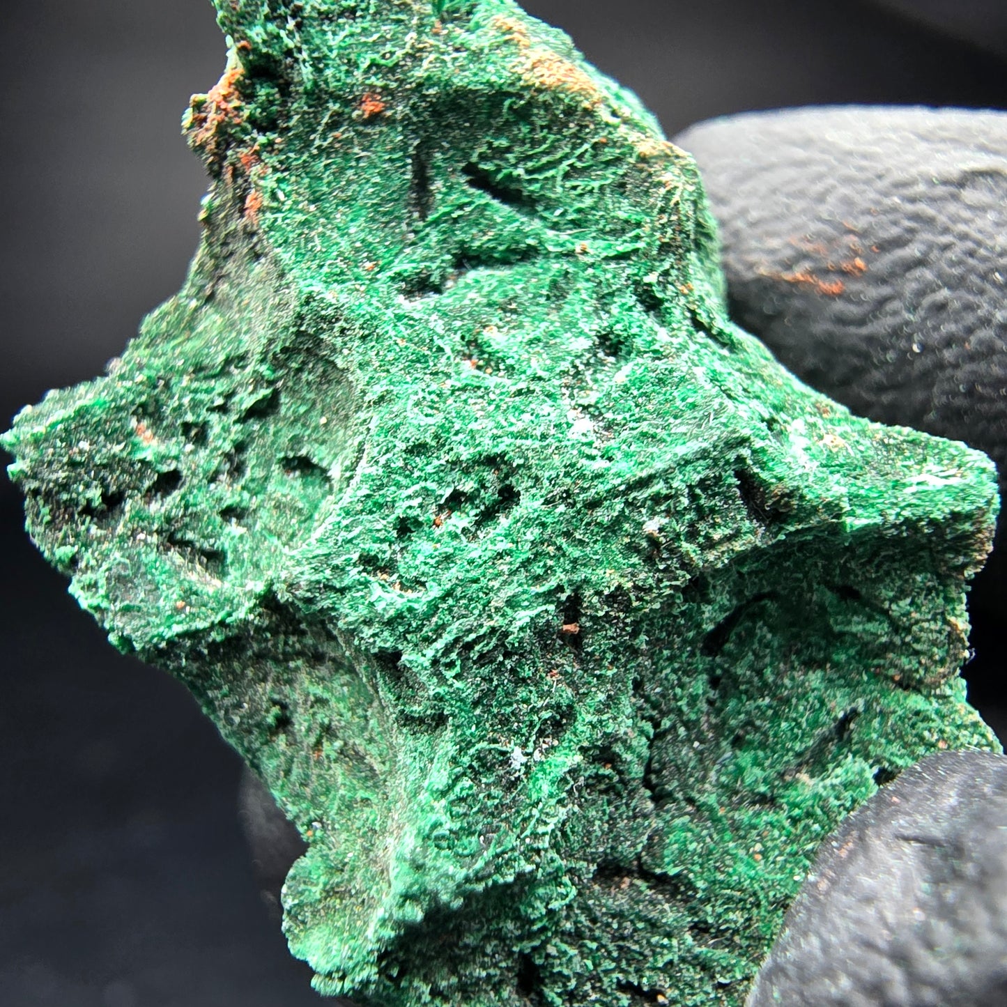 Seltene Malachit Stufe, grün Kaokoveld, Namibia 38*23*16mm Mineraliensammlung