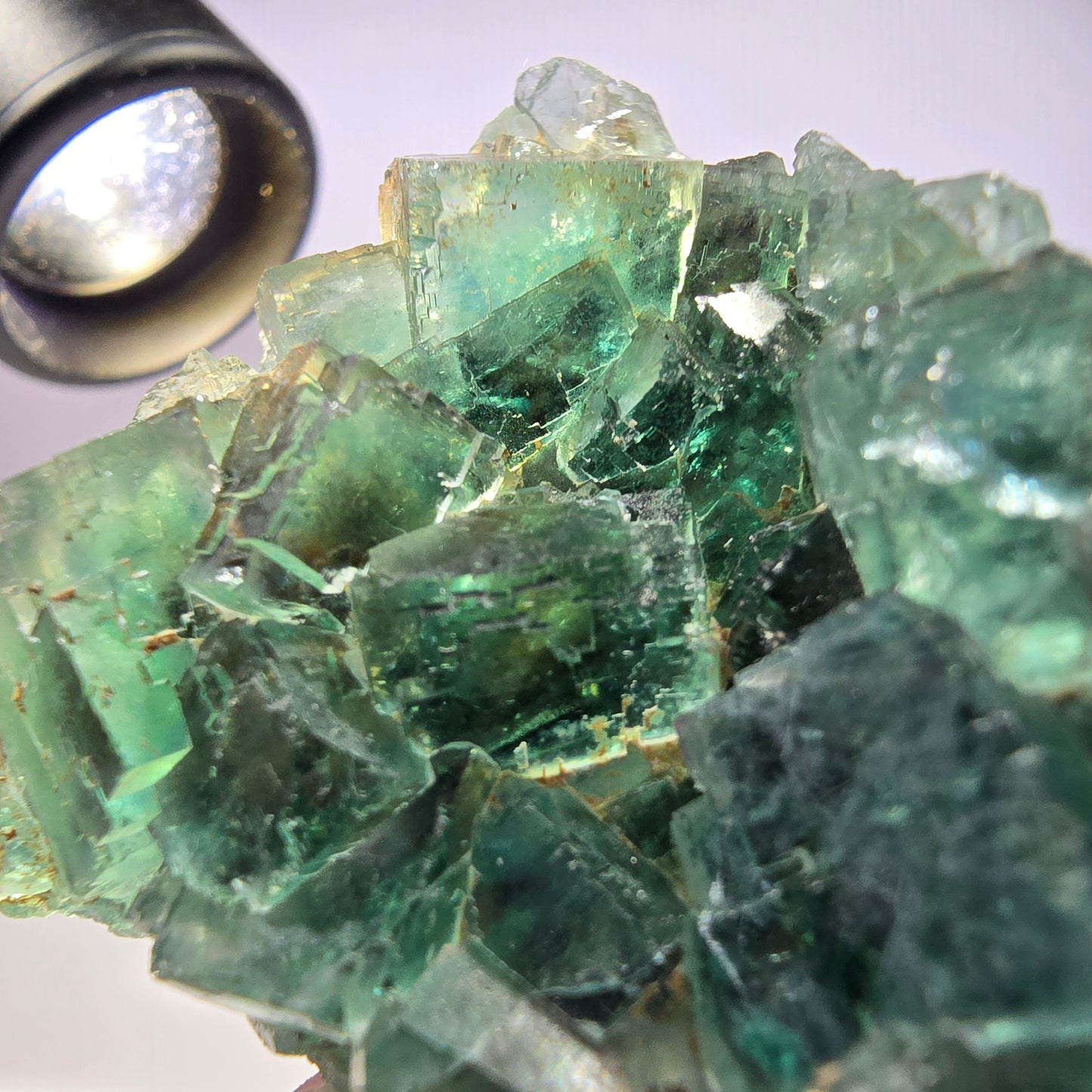 Spécimen de cube de fluorite fantôme transparente, vert parqueté, Okorusu, Namibie, 57 x 44 x 19 mm