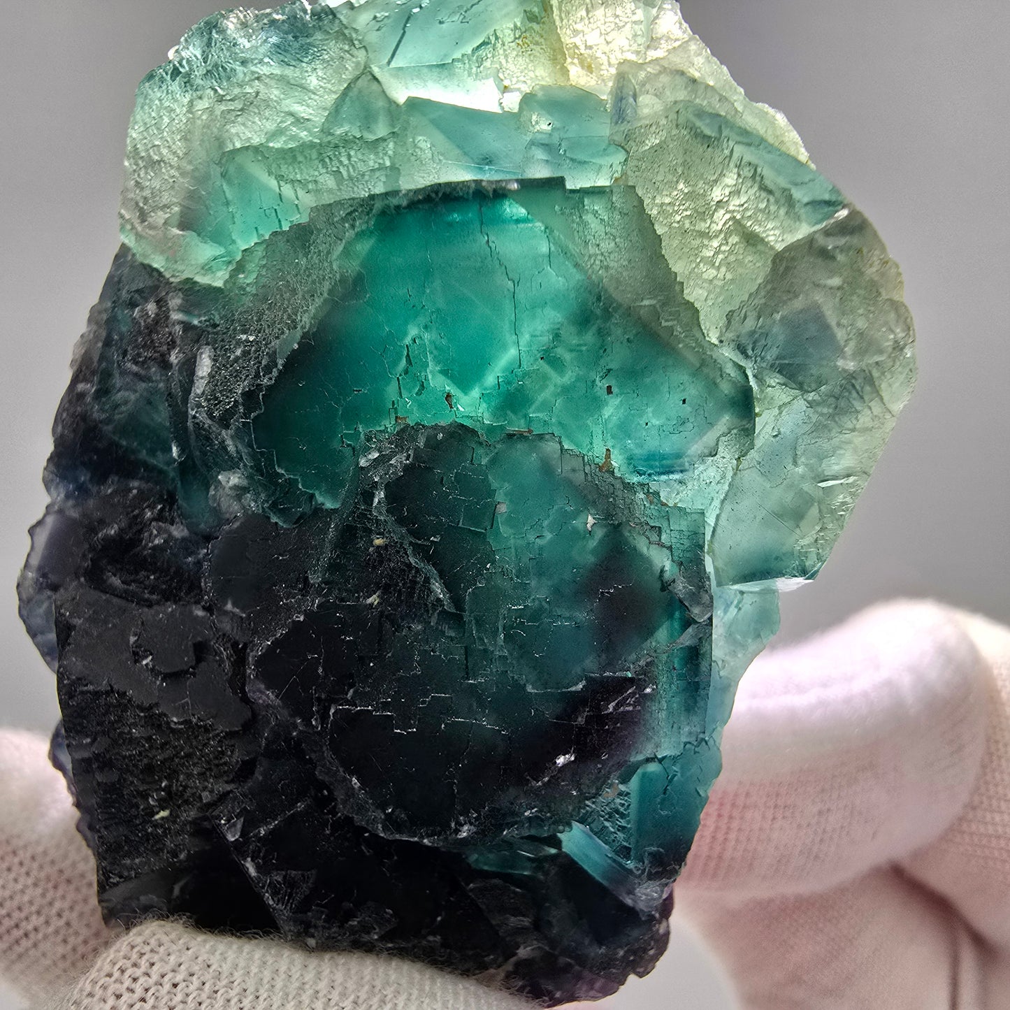 Seltene Phantom Fluorit Würfel Stufe grün lila zonar Okorusu, Namibia 76*44*23mm