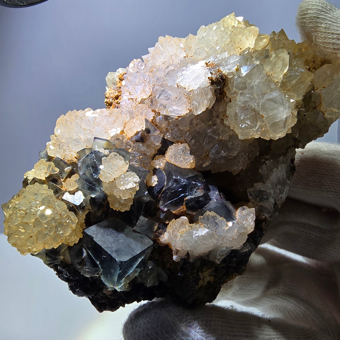 Grand cube de fluorite fantôme, spécimen de quartz bleu vert violet Okorusu, Namibie 95 x 68 x 58 mm