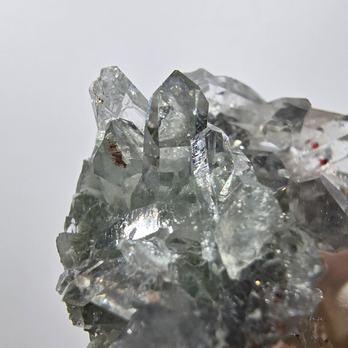 Quartz Harlequin Starburst, spécimen de préhnite, mine Streep, Goboboseb, Namibie, 44 x 39 x 25 mm