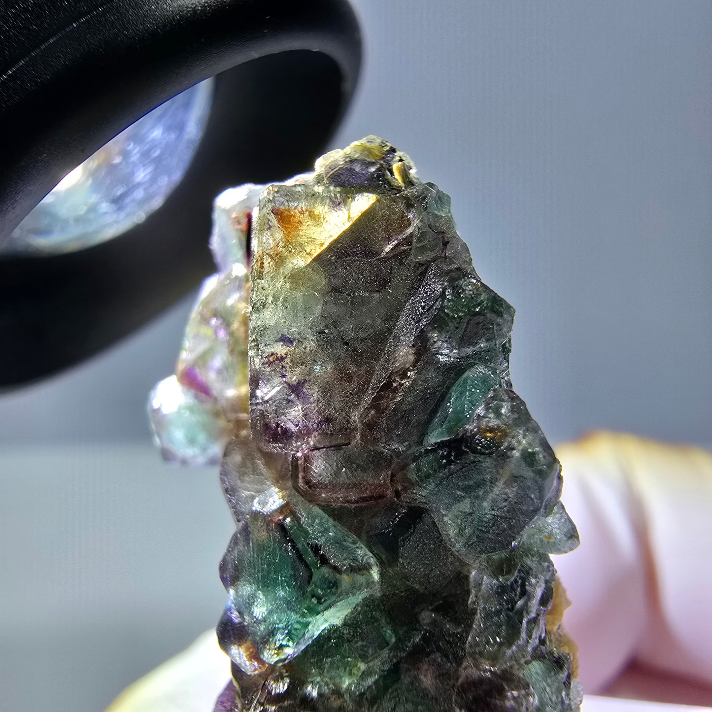 Cube de fluorite fantôme zonal, béryl, spécimen de muscovite, Erongo, Namibie, 33 x 19 x 11 mm