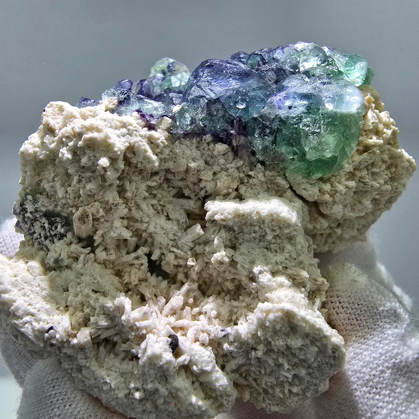Phantom Fluorit grün blau, Orthoklas Stufe Erongo, Namibia 55*45*26mm Sammlung