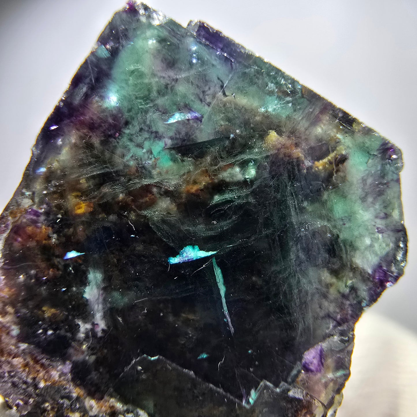 Spécimen rare de cube de fluorite fantôme zonal vert violet Okorusu, Namibie 29*25*16mm
