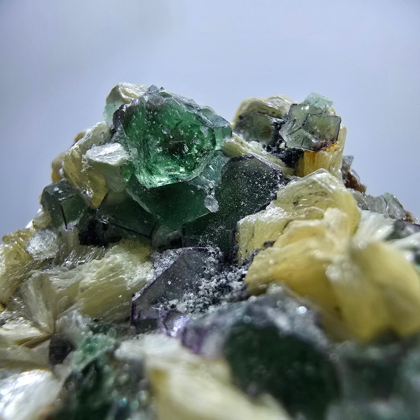 Phantom Fluorit, Rauchquarz, Schörl Turmalin, Muskovit Erongo Namibia 59*51*30mm
