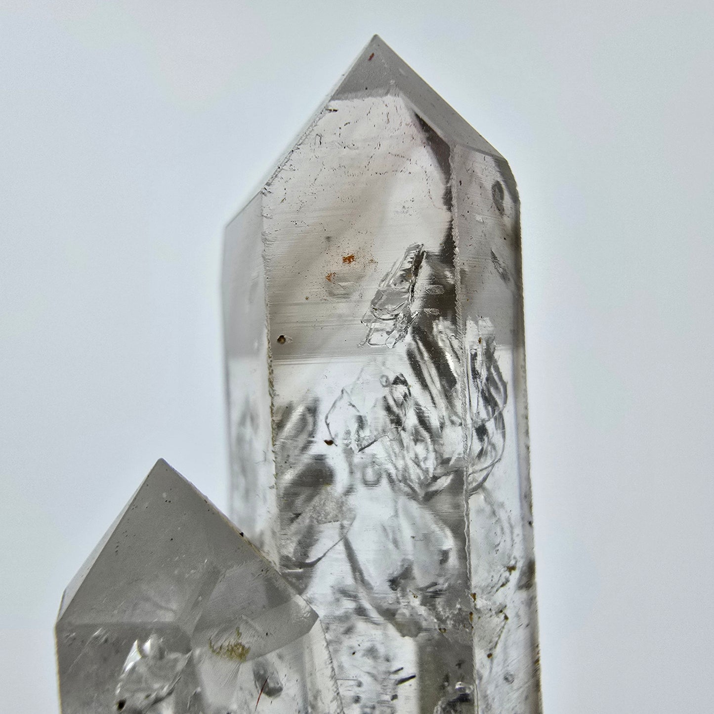 Enhydro Phantom Smoky Quartz Points 2x Bubble Goboboseb, Namibie 52*19*15mm