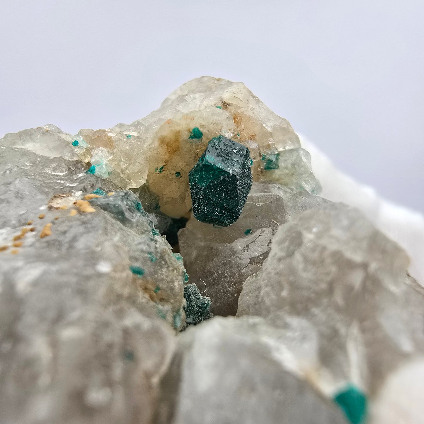 Seltene Dioptas auf Quarz Stufe Kaokoveld, Namibia 46*44*29mm Mineraliensammlung