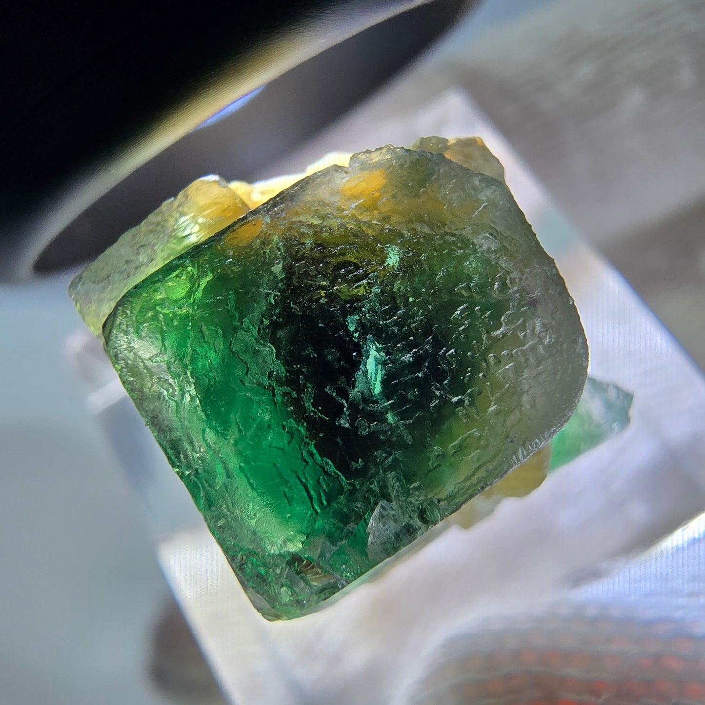 Cube de fluorite fantôme, spécimen de muscovite, Erongo, Namibie, 20 x 16 x 15 mm