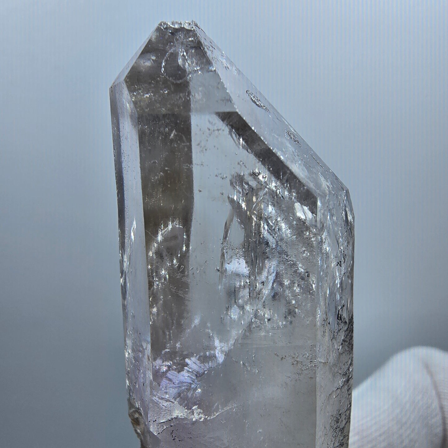 Sceptre fantôme squelette en améthyste DT, calcite Valentine Pocket Goboboseb Namibie 75 x 26 x 20 mm