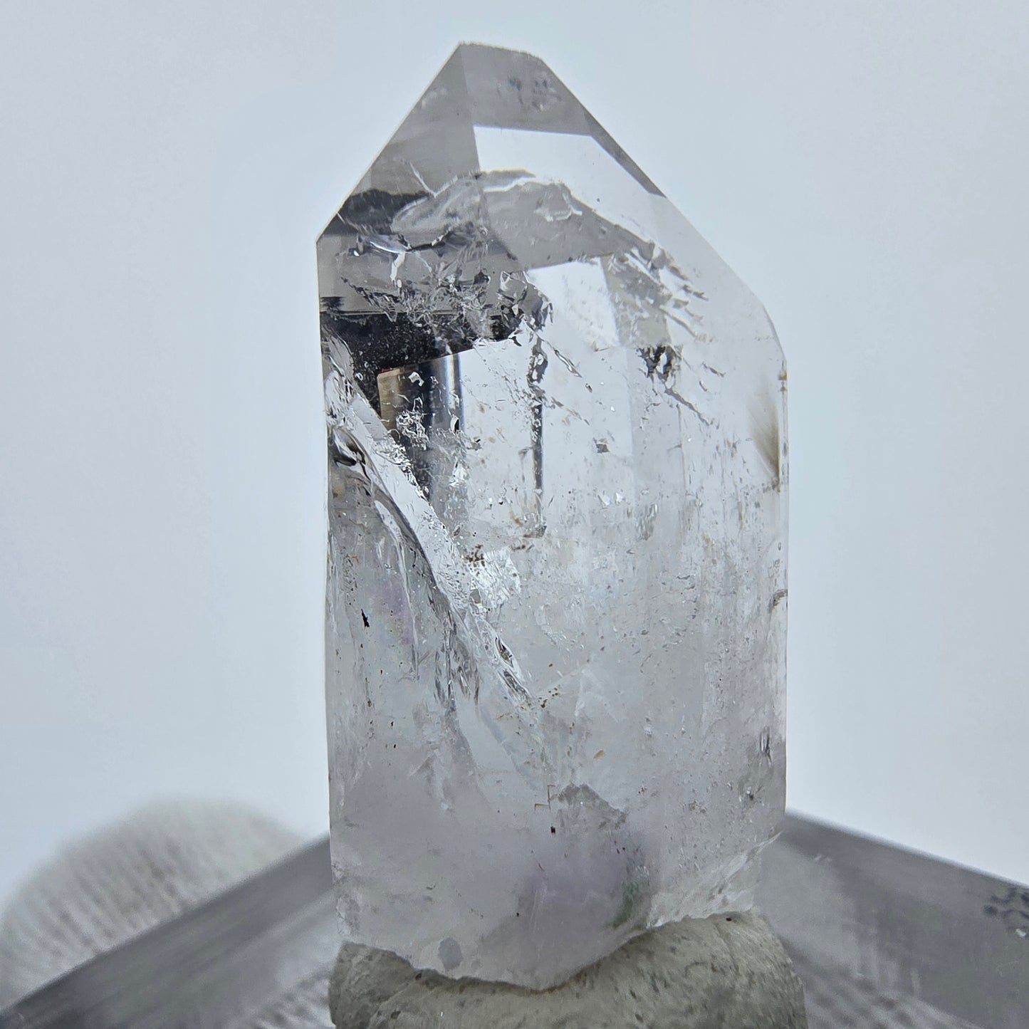 Klare Phantom Amethyst Quarz Spitze Streep Mine, Goboboseb, Namibia 29*15*12mm