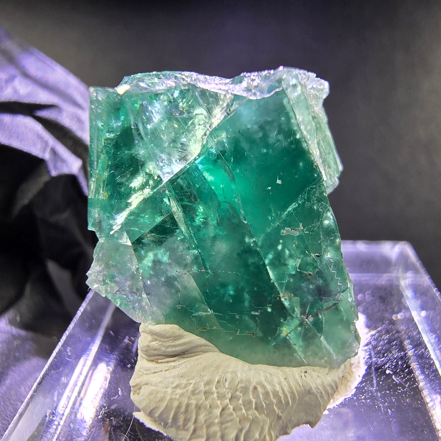 Klarer Fluorit Würfel grün 23*18*13mm Okorusu, Namibia Mineraliensammlung
