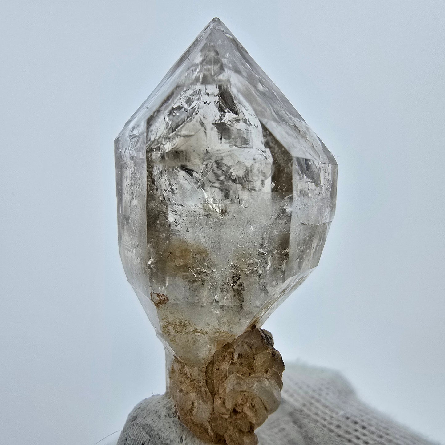 Enhydro Phantom Rauchquarz Zepter, 1x Blase Goboboseb, Namibia 47*20*19mm