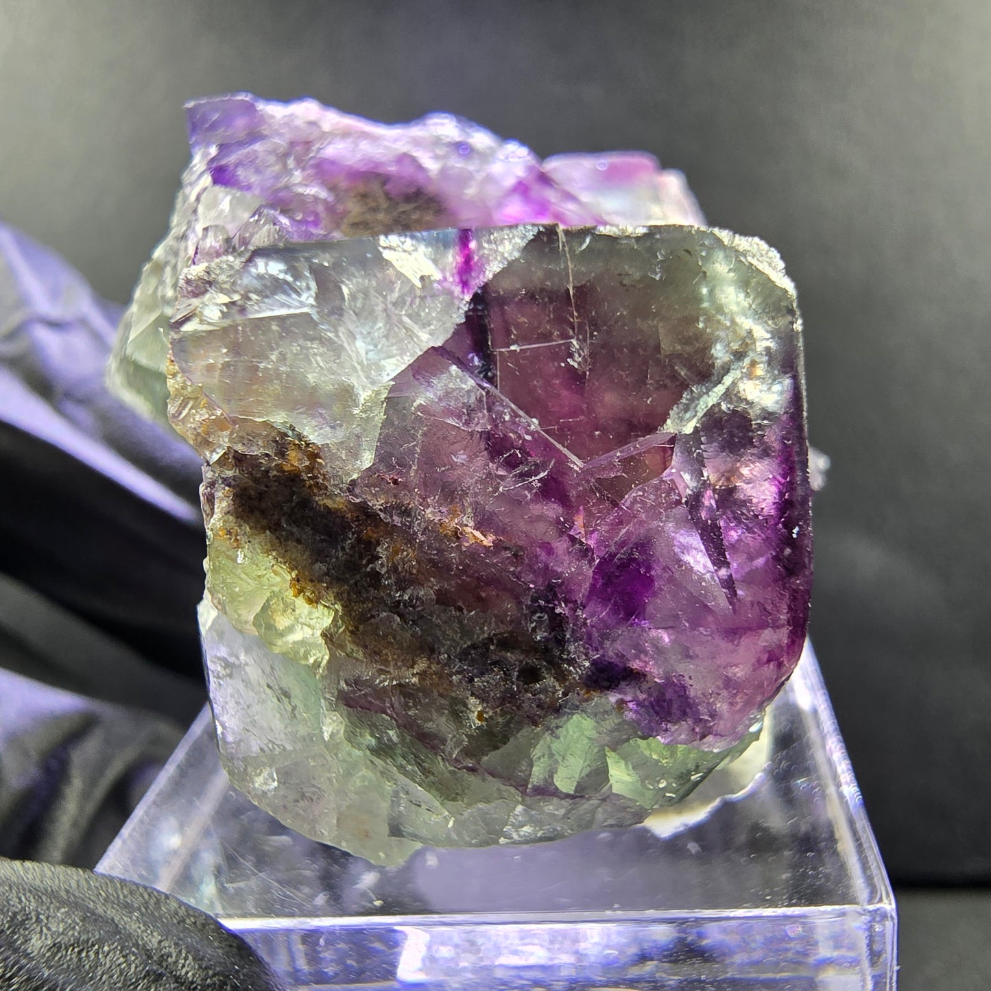 Seltene Zonare Phantom Fluorit XX Stufe lila grün 36*35*25mm Okorusu, Namibia