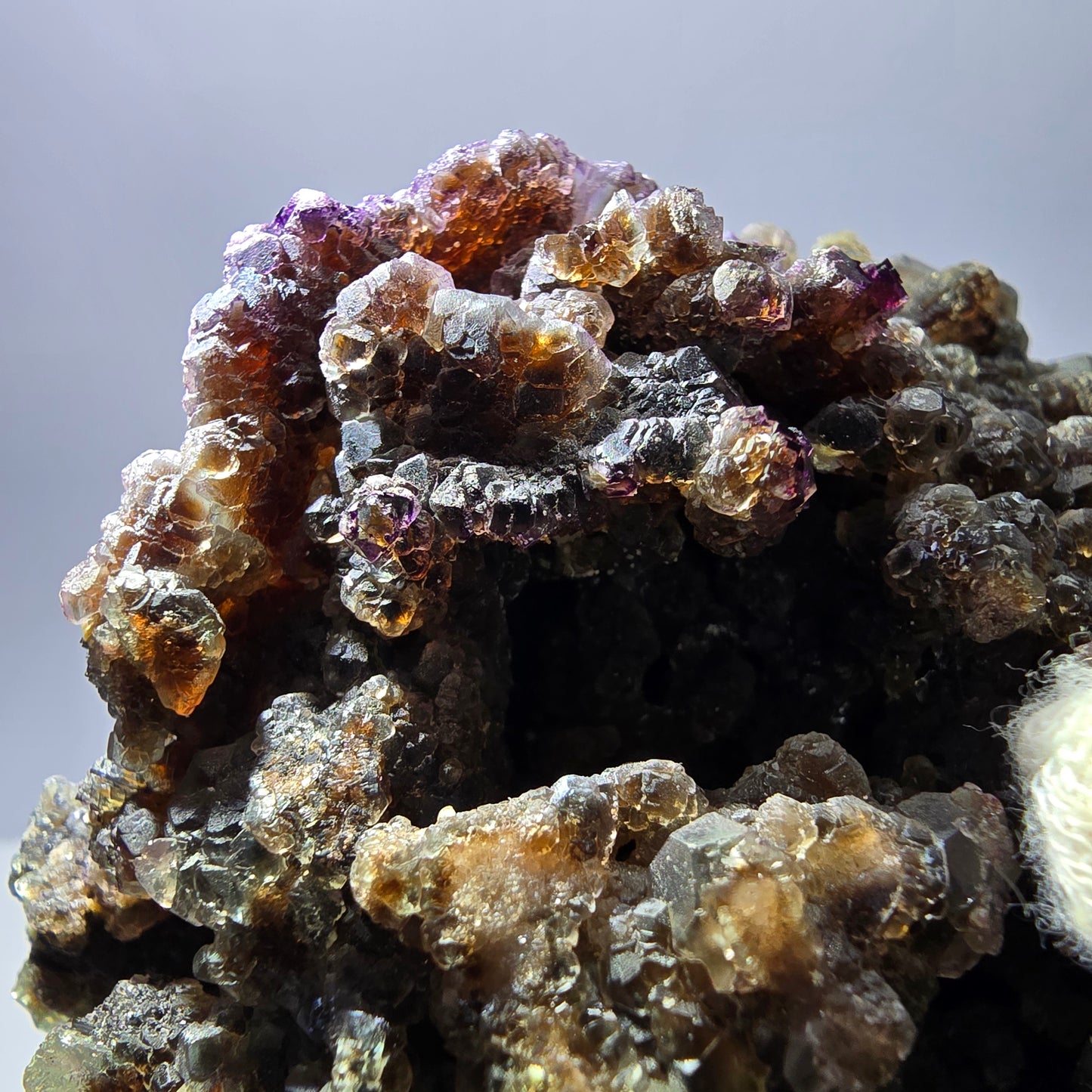 Fluorite fantôme XL, muscovite, hyalite, quartz fumé, tourmaline Schörl, Erongo, Namibie, 100 x 97 x 69 mm
