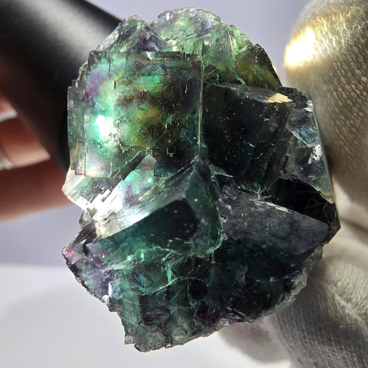 Rare spécimen de cube de fluorite fantôme, vert violet Okorusu Namibie 80*24*32mm 