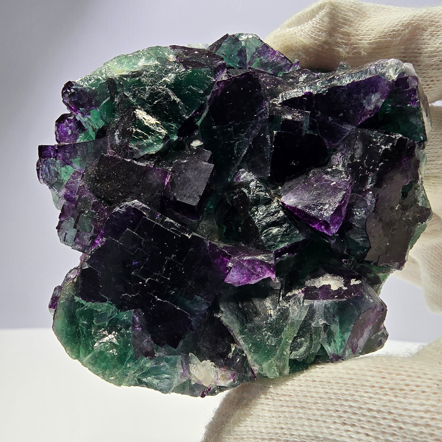 Grand spécimen de cube de fluorite fantôme vert violet zonal 11:11 Angel Pocket, Namibie 80*73*30mm 