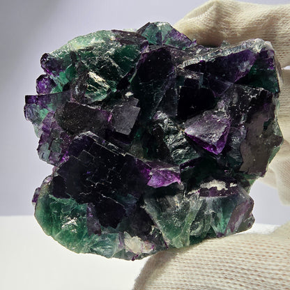 Grand spécimen de cube de fluorite fantôme vert violet zonal 11:11 Angel Pocket, Namibie 80*73*30mm 