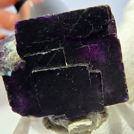 Seltene Phantom Fluorit Würfel Stufe zonal grün lila Okorusu, Namibia 29*23*21mm