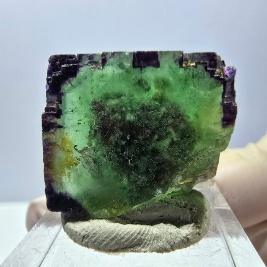 Cube de fluorite fantôme parqueté, zonal, vert violet Okorusu, Namibie 24*22*17mm 