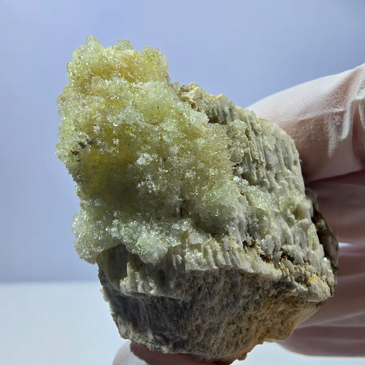 Opale hyalite rare, spécimen d'orthose Erongo, Namibie 64*43*33mm 